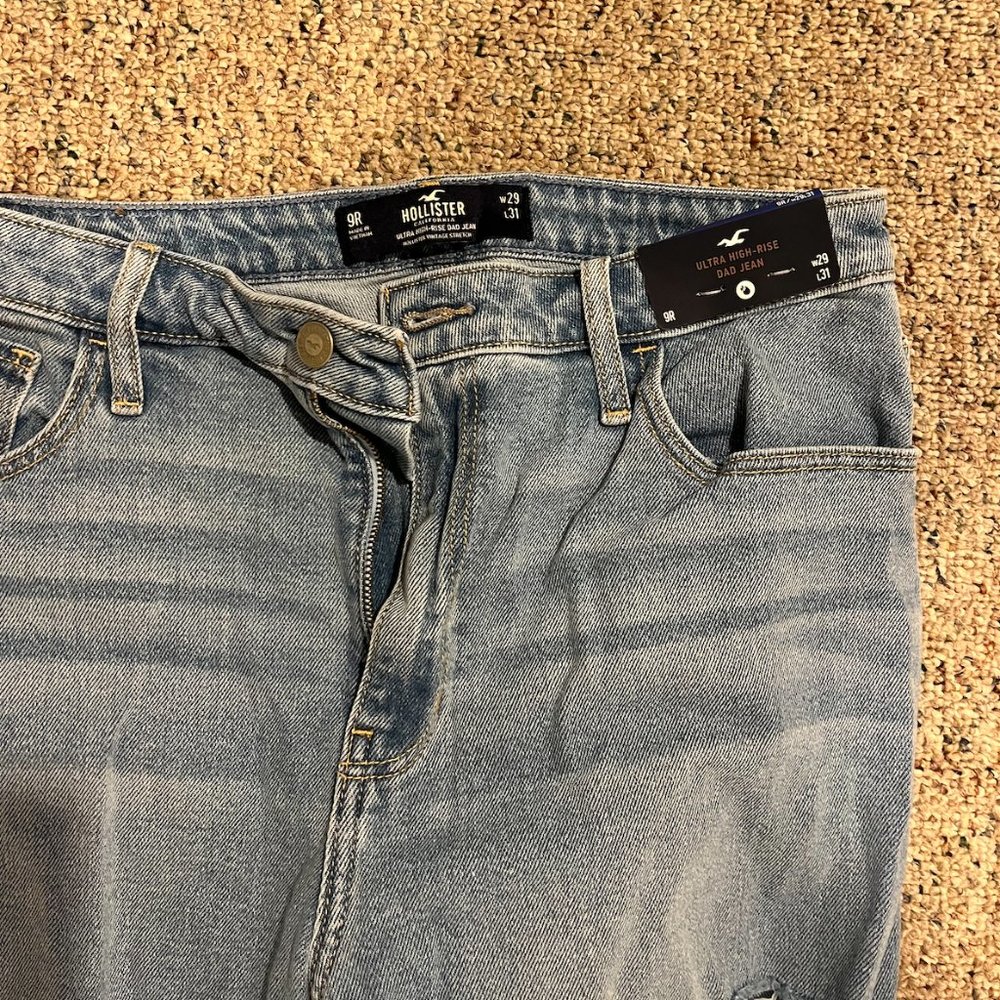Hollister Ultra High-rise Dad Jean